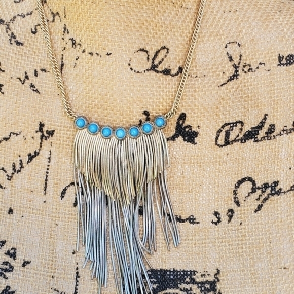 Boho gold fringe‎ necklace NWOT - Picture 2 of 8